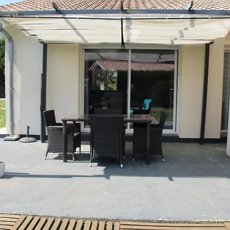 Casa vacanze Comme à La Maison à *