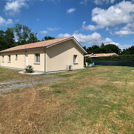 Comme à La Maison à * Mios